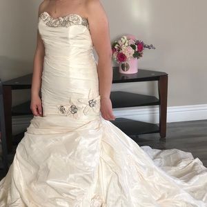 Ines Di Santo wedding dress